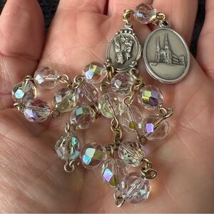 Iridescent GLASS Prayer Beads. 
St.Anne de Beaupre 
VINTAGE. 
Right from Italy.